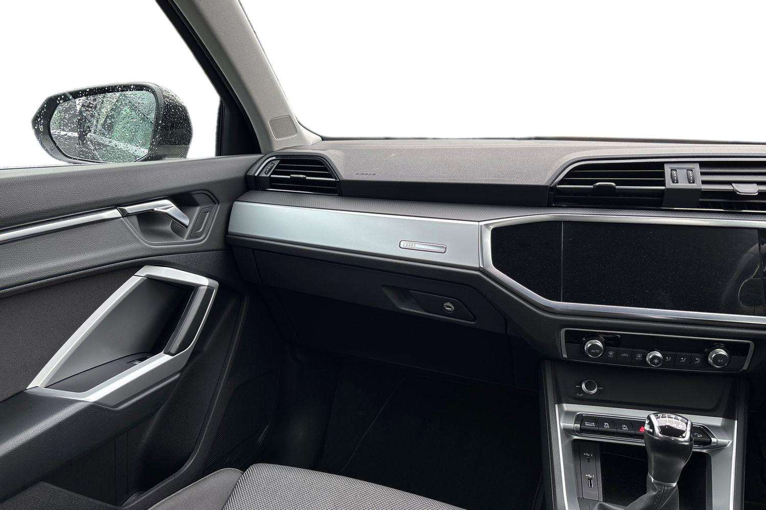 Used Audi Q3 2020 for sale - 77615407: Photo 19