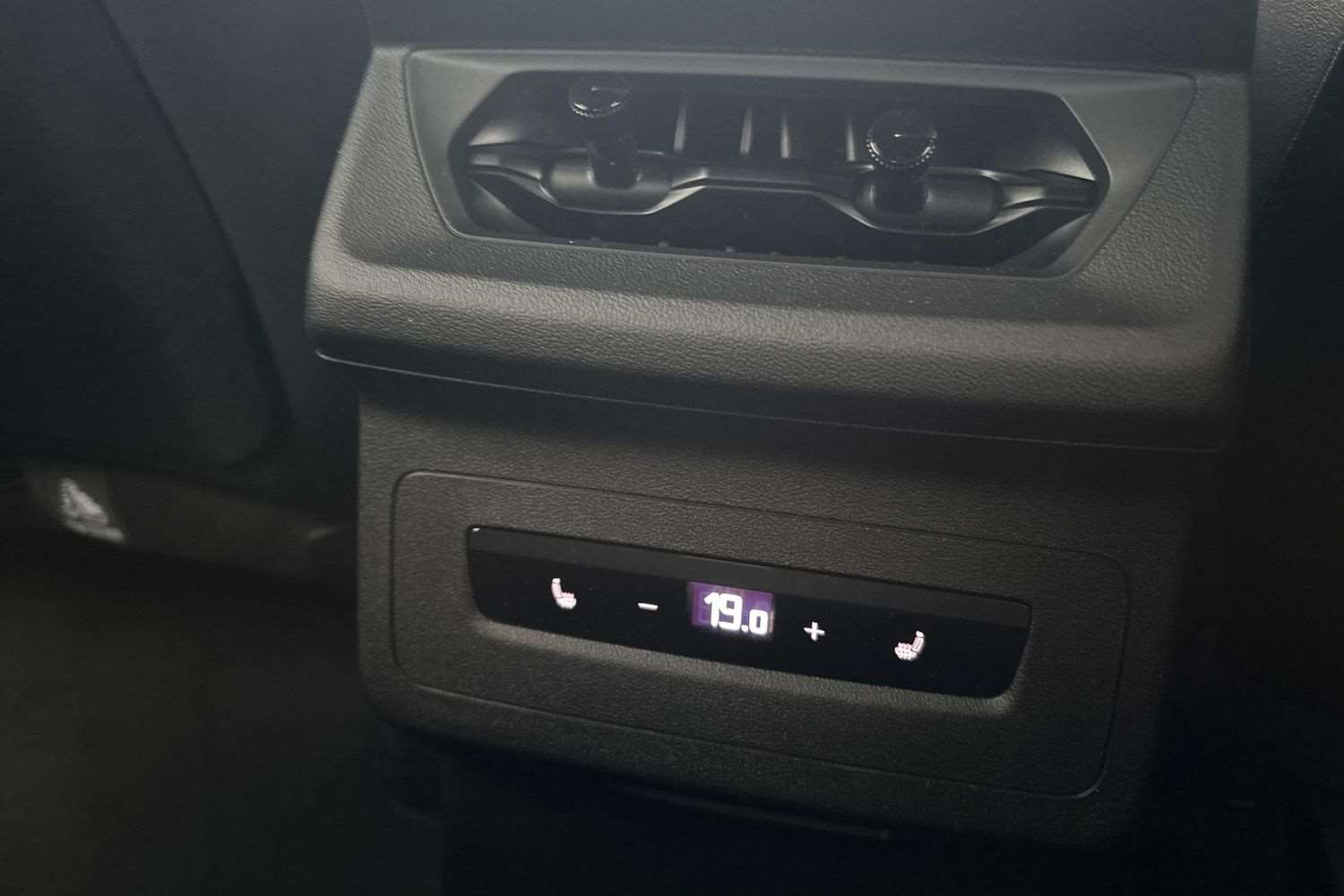 Used Audi Q6 e-tron 2025 for sale - 76100638: Photo 23