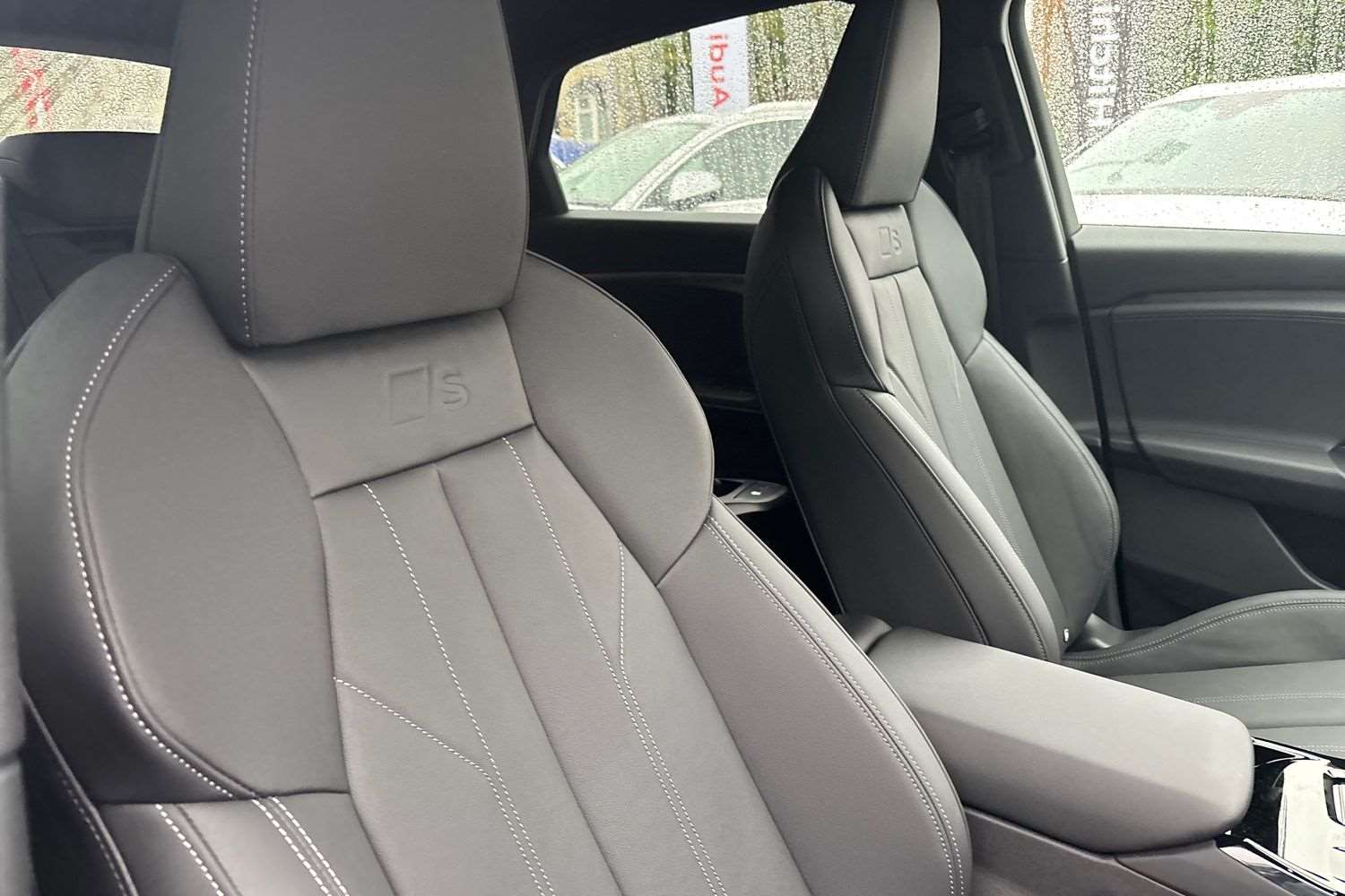Used Audi Q6 e-tron 2025 for sale - 76100638: Photo 30