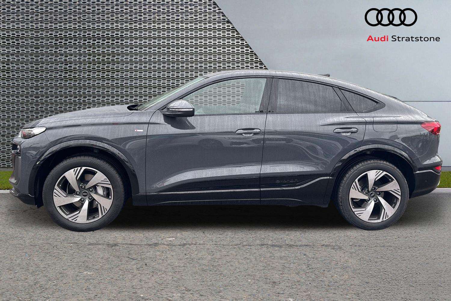 Used Audi Q6 e-tron 2025 for sale - 76100638: Photo 8
