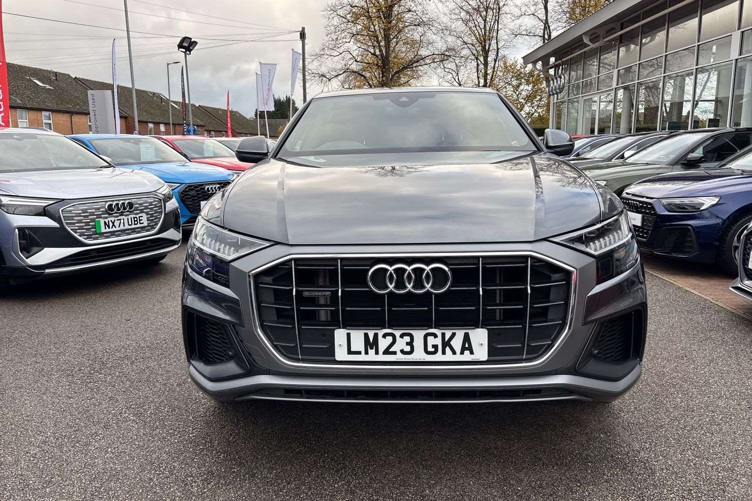 Used Audi Q8 2023 for sale - 76515709: Photo 35