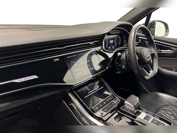 Used Audi Q7 2022 for sale - 79204729: Photo