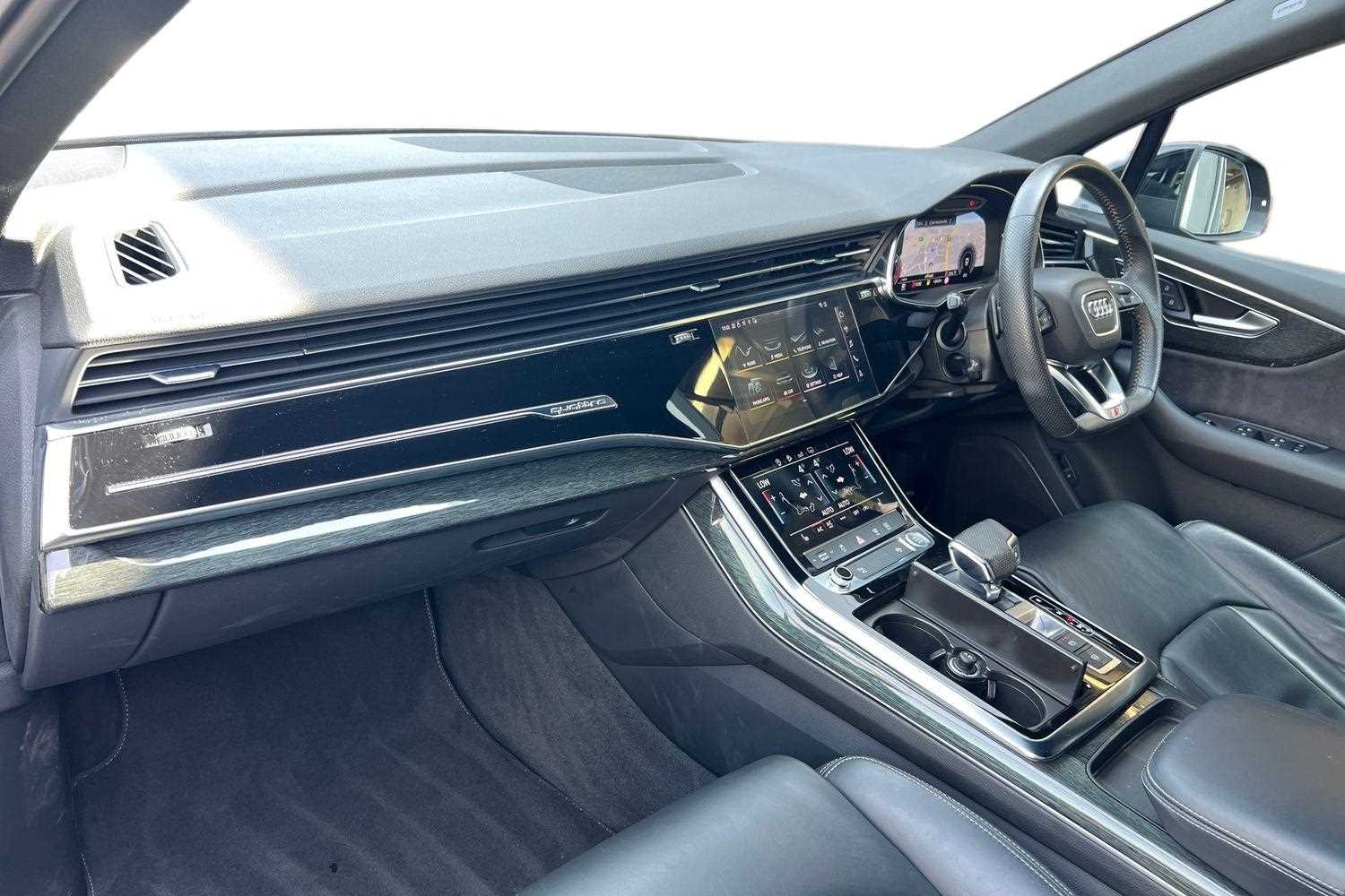 Used Audi Q7 2020 for sale - 76501888: Photo 2