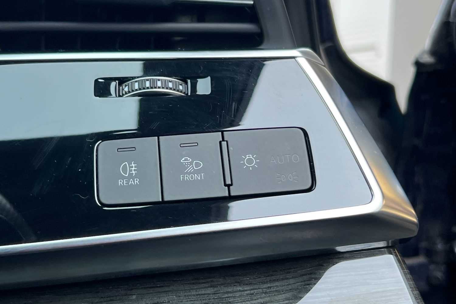 Used Audi Q7 2020 for sale - 76501888: Photo 33