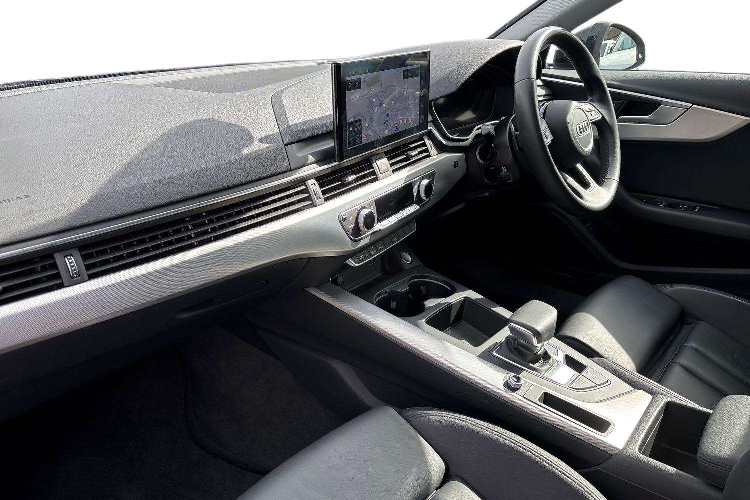 Used Audi A4 2023 for sale - 77123367: Photo 2