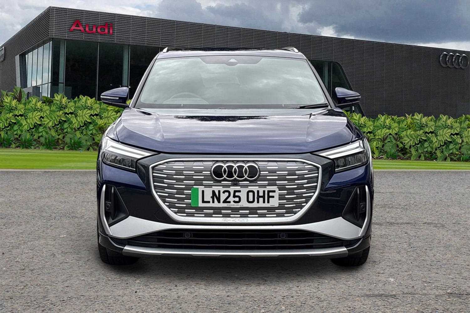 Used Audi Q4 e-tron 2025 for sale - 76176921: Photo 8