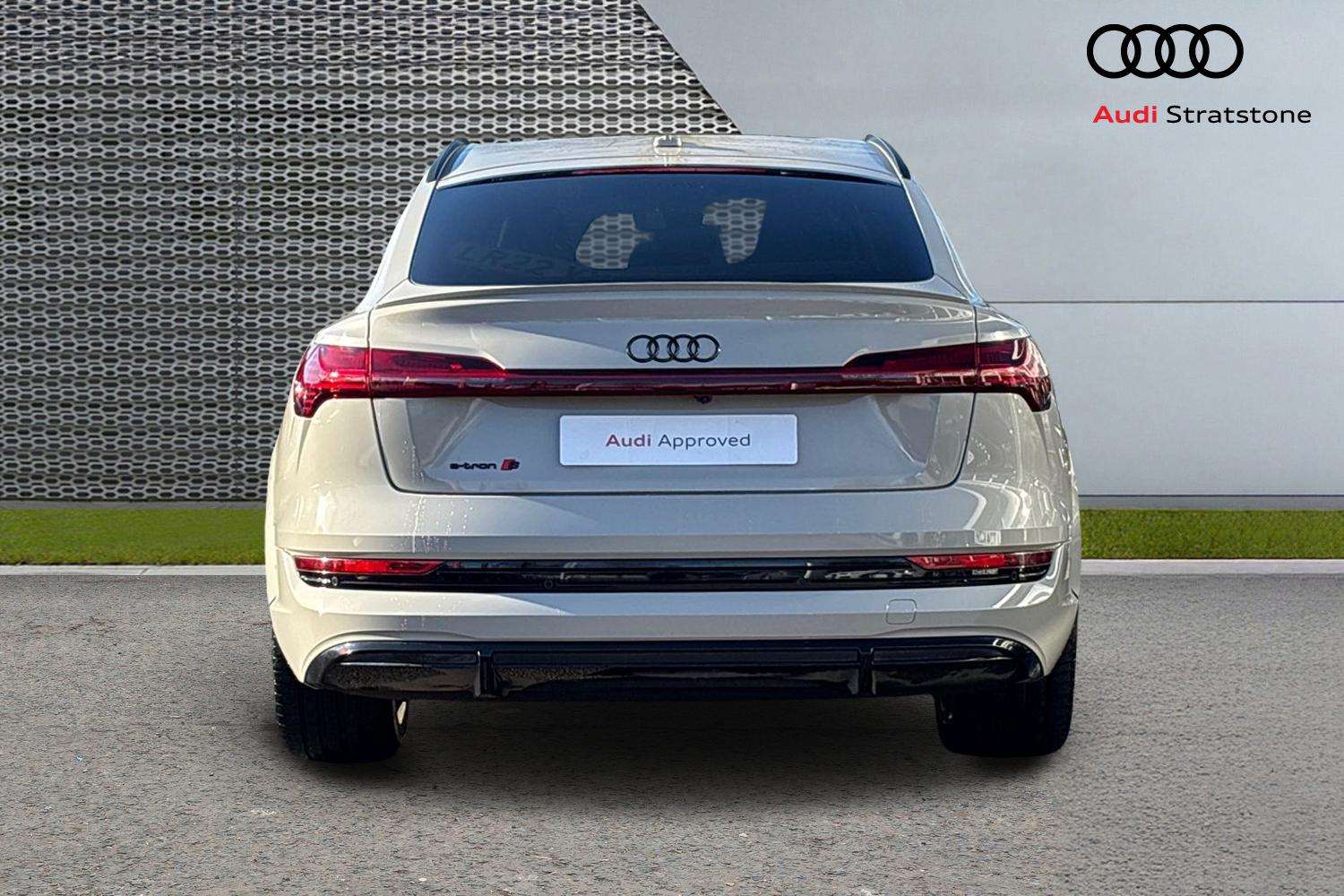 Used Audi e-tron 2022 for sale - 77361454: Photo 7