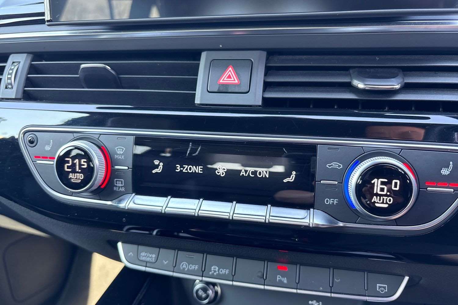 Used Audi A4 2020 for sale - 78089850: Photo 28