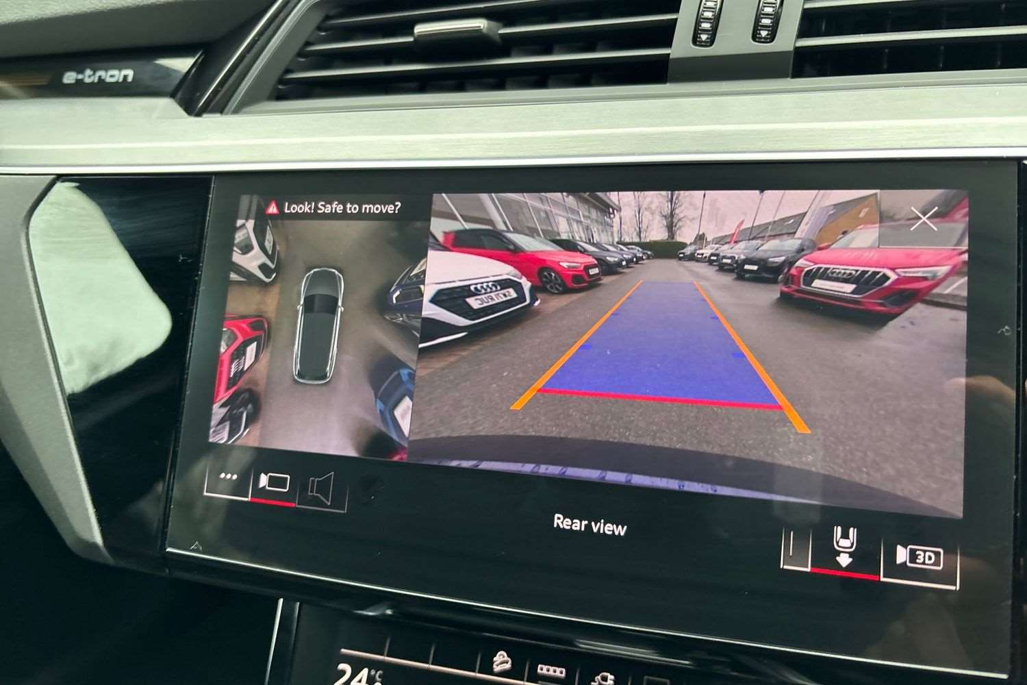 Used Audi e-tron 2022 for sale - 76967884: Photo 26