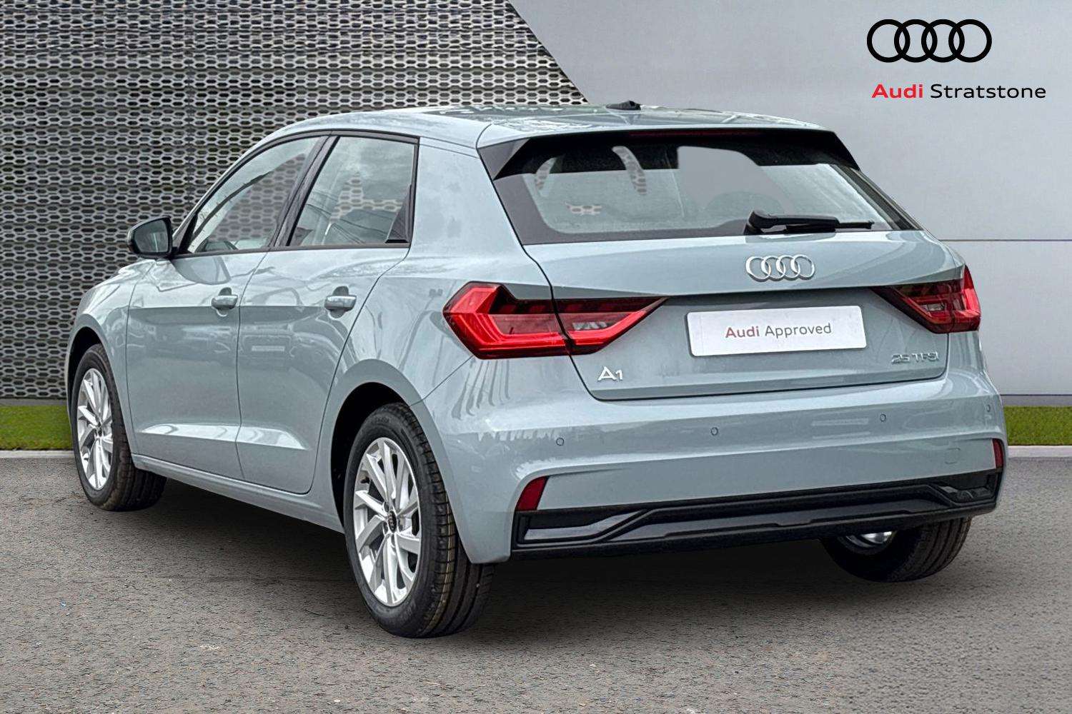 Used Audi A1 2026 for sale - 78187860: Photo 3