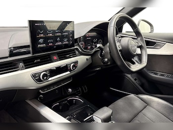 Used Audi A4 2022 for sale - 77361245: Photo