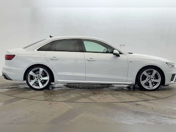 Used Audi A4 2022 for sale - 77361245: Photo