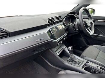 Used Audi Q3 2023 for sale - 78576917: Photo