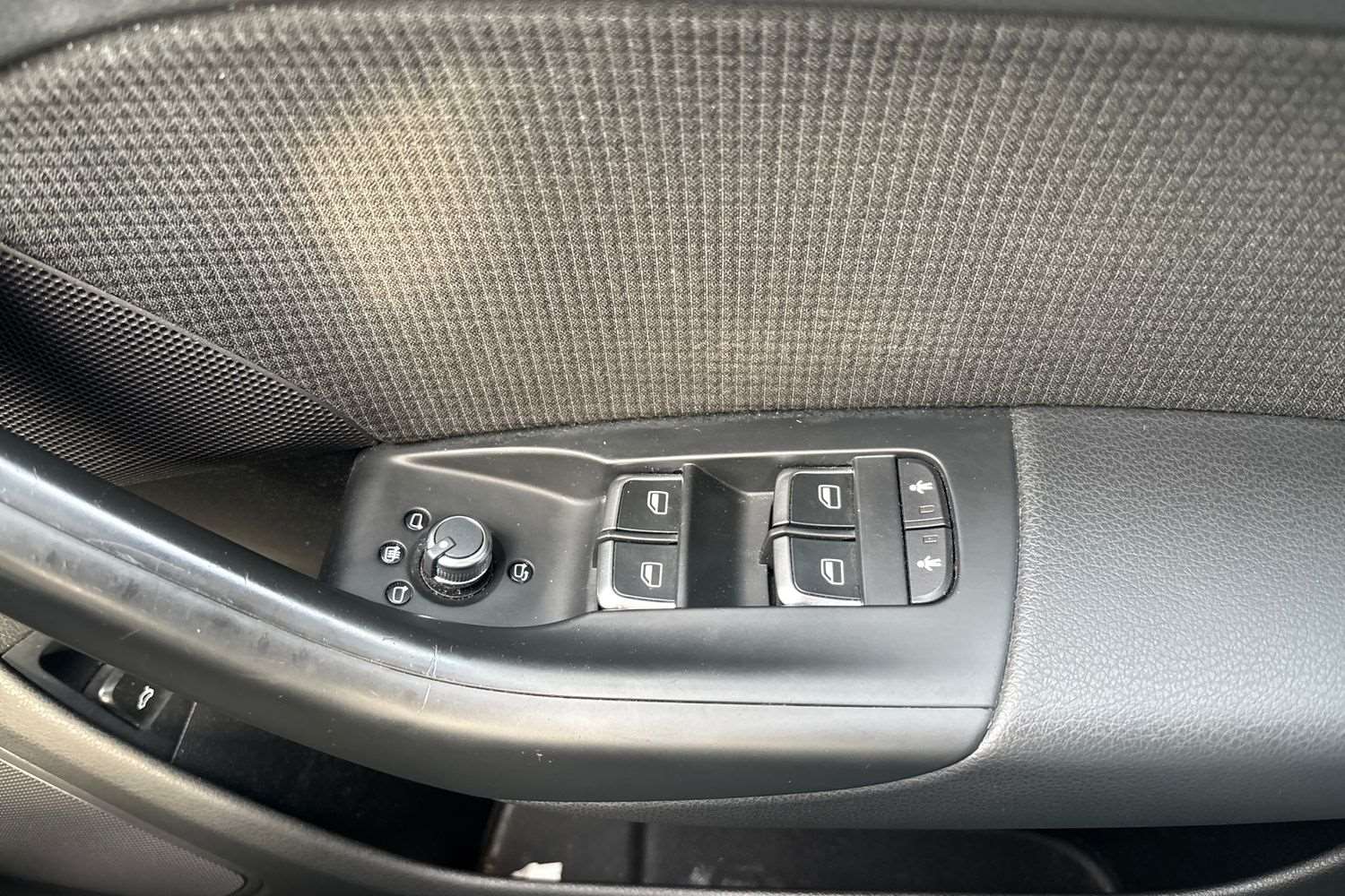 Used Audi Q3 2016 for sale - 77270149: Photo 14