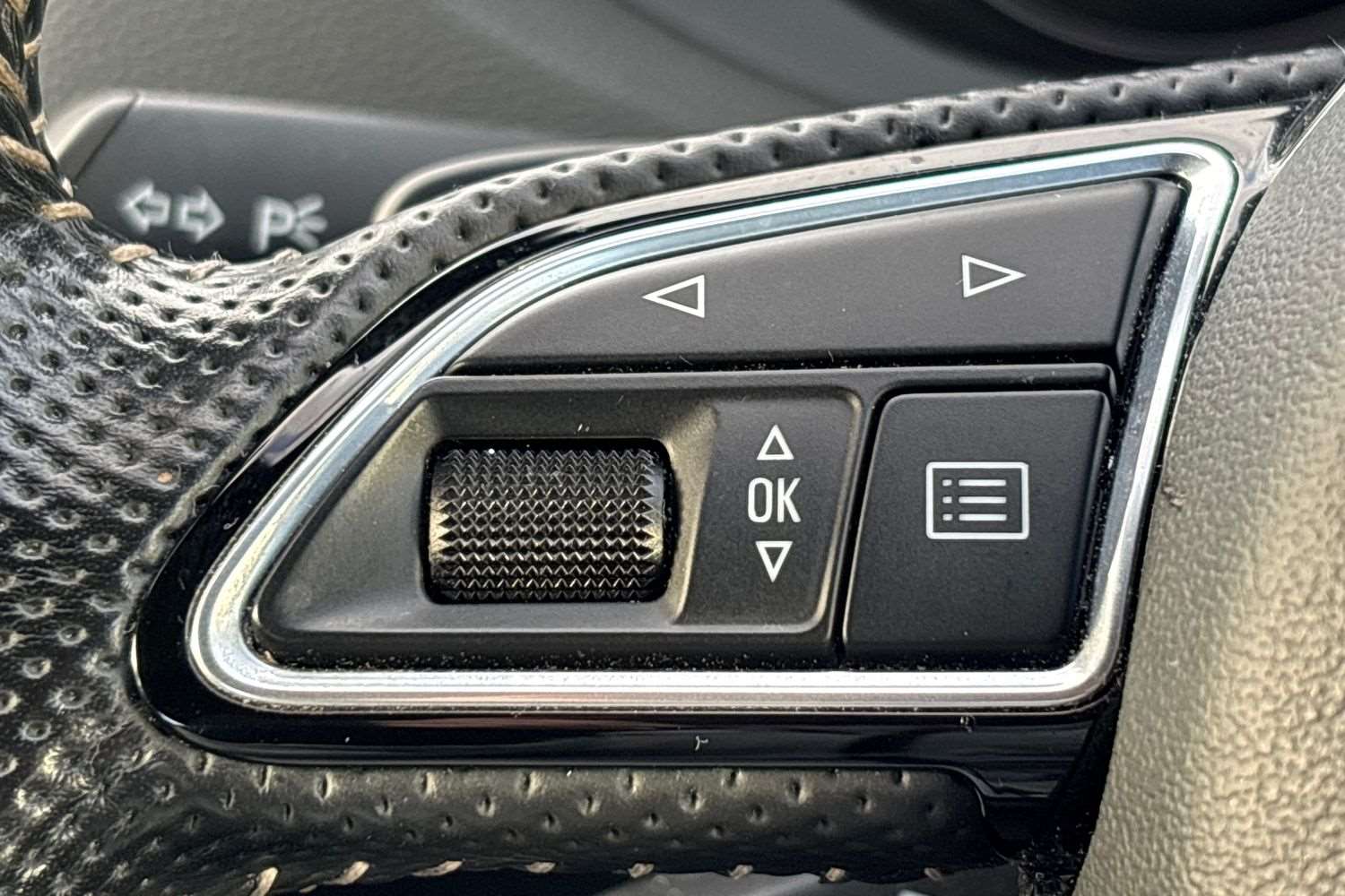 Used Audi Q3 2016 for sale - 77270149: Photo 16