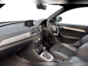 Used Audi Q3 2016 for sale - 77270149: Photo