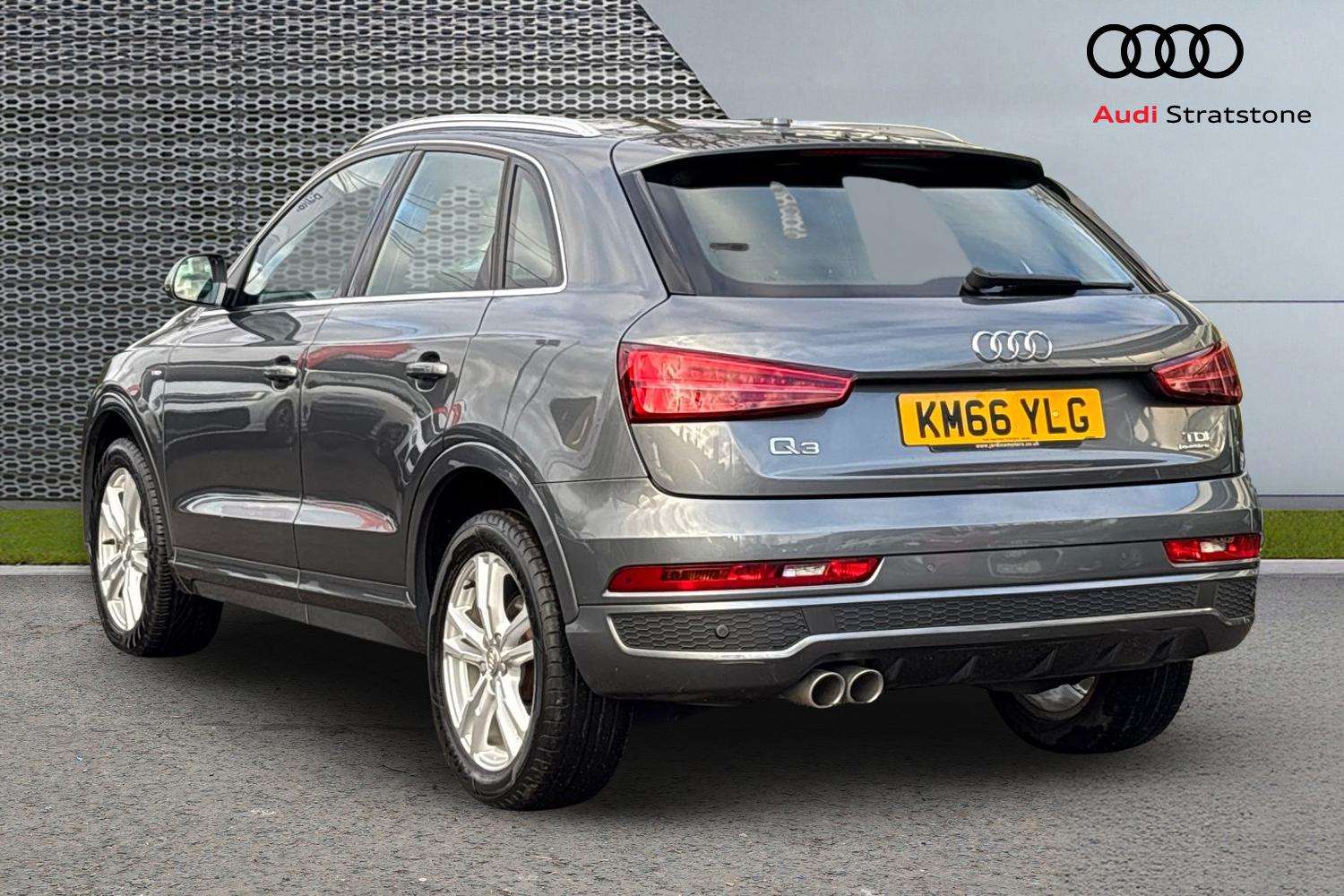 Used Audi Q3 2016 for sale - 77270149: Photo 3