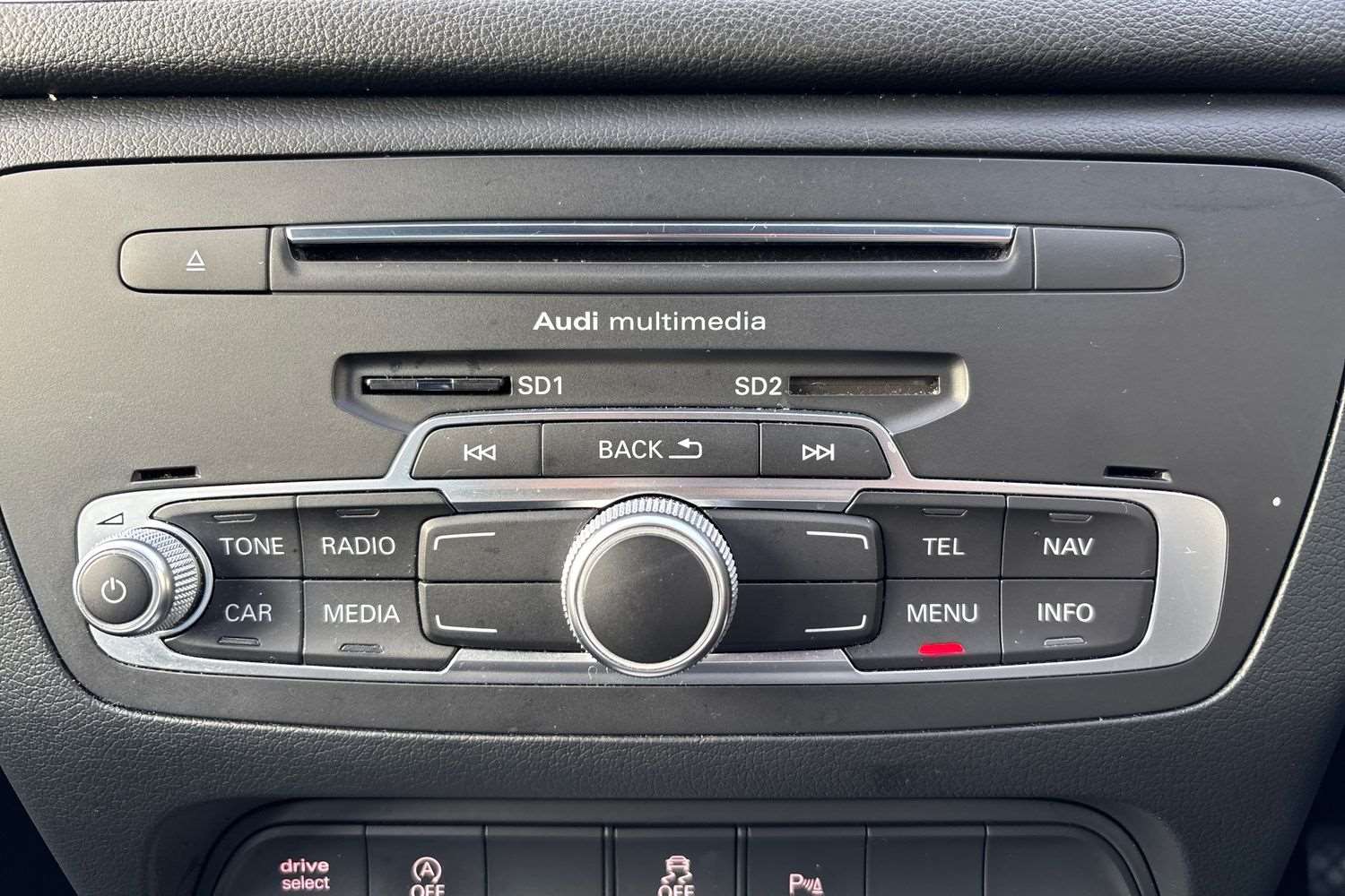 Used Audi Q3 2016 for sale - 77270149: Photo 31