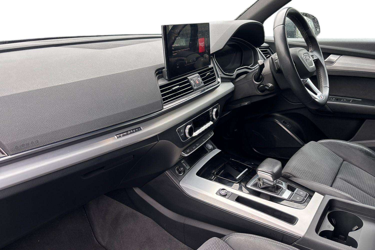 Used Audi Q5 2022 for sale - 77458503: Photo 2