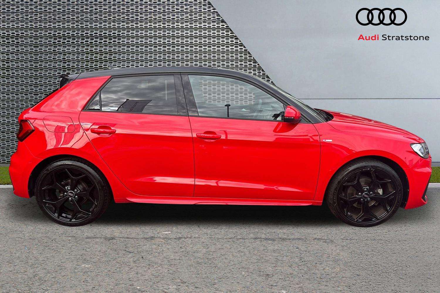 Used Audi A1 2023 for sale - 76156246: Photo 4