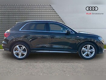 Used Audi Q3 2023 for sale - 78118654: Photo