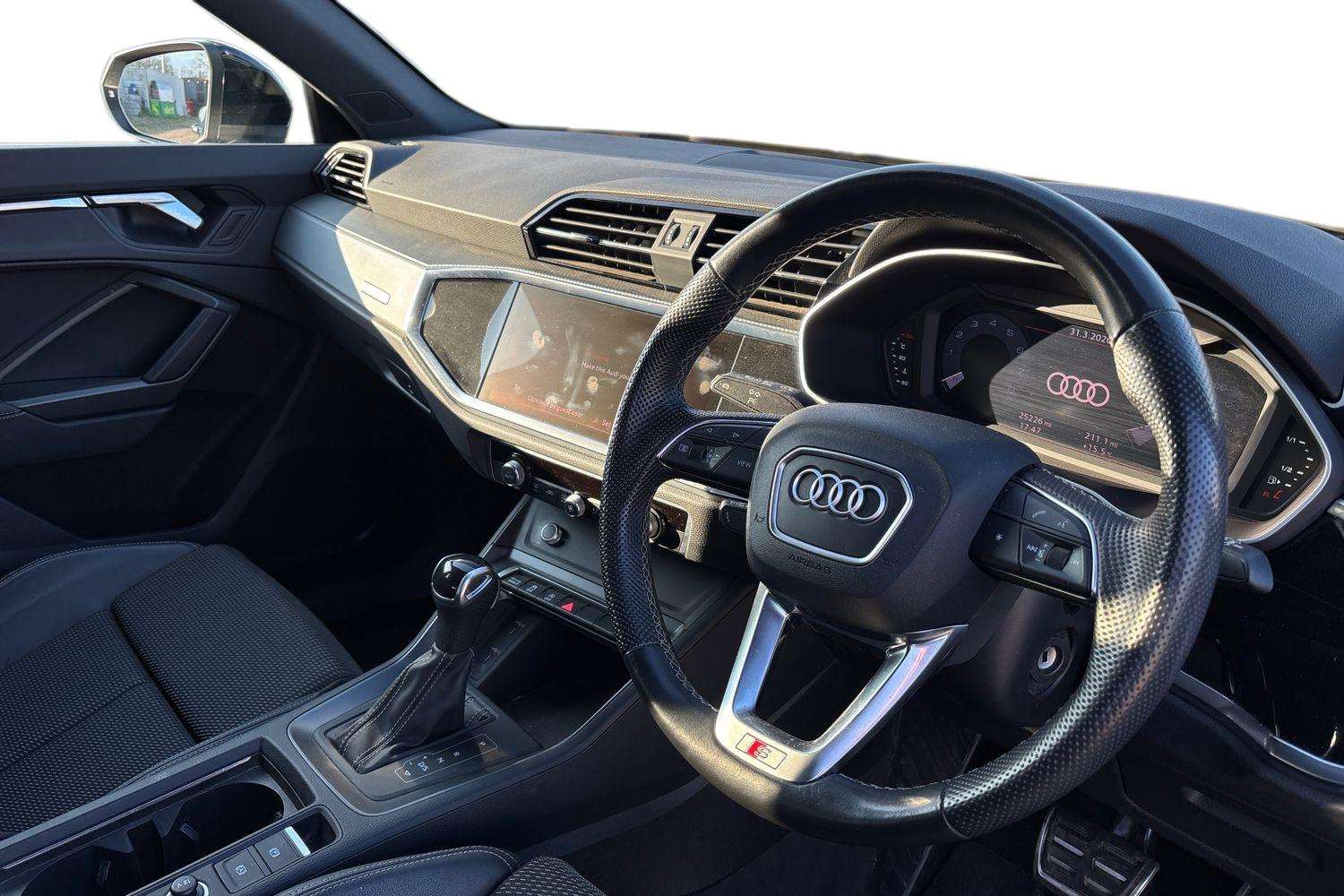 Used Audi Q3 2023 for sale - 78118654: Photo 6