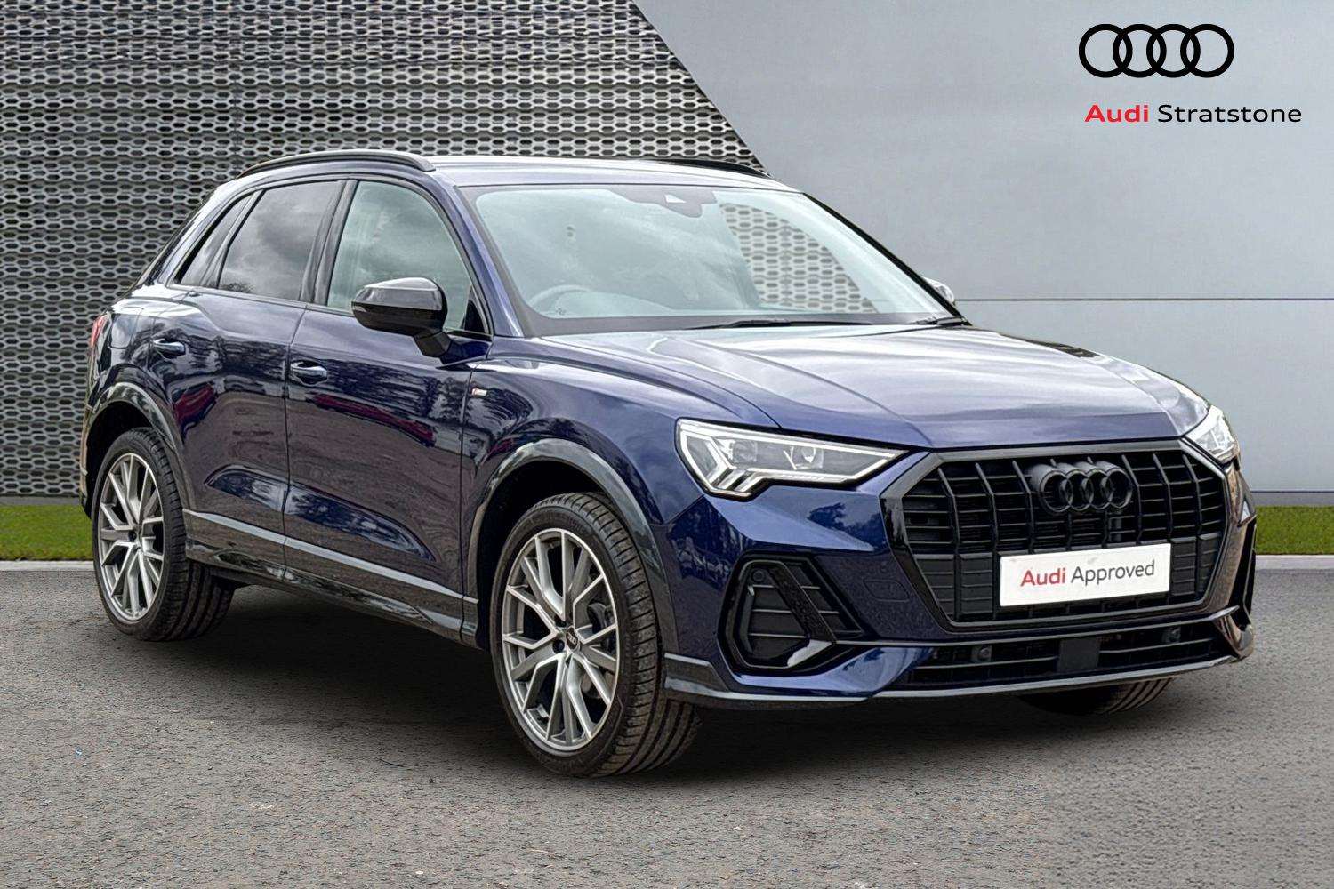 Used Audi Q3 2023 for sale - 76088035: Photo 1