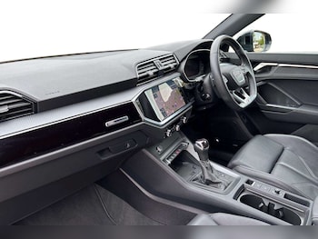 Used Audi Q3 2023 for sale - 76088035: Photo 2
