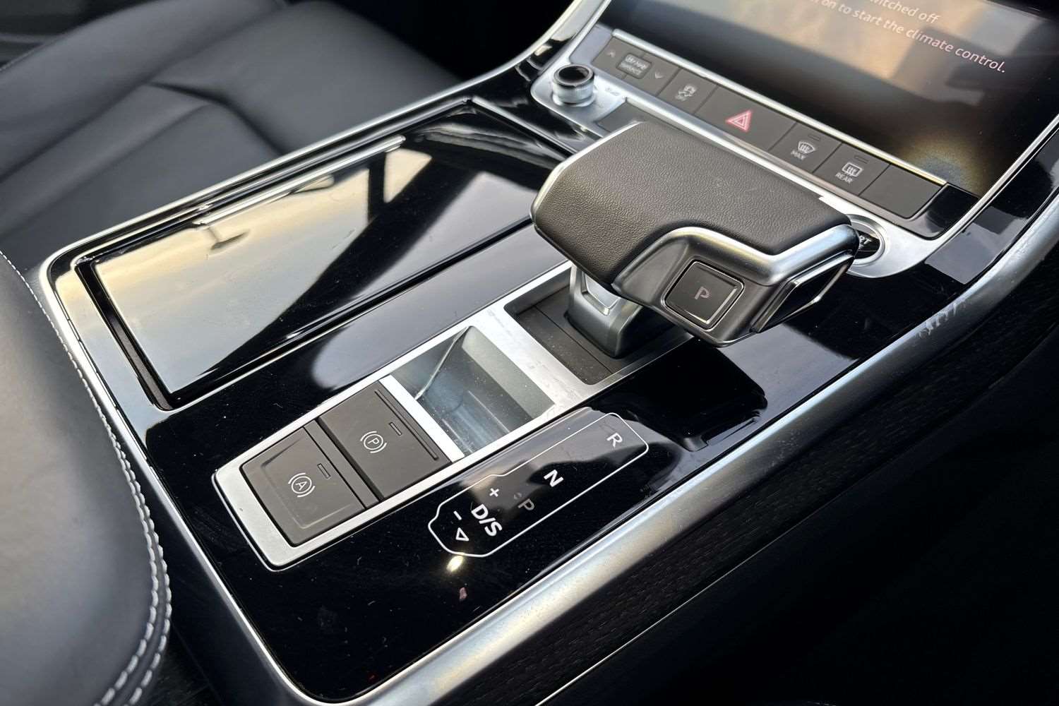 Used Audi Q7 2025 for sale - 76718298: Photo 15