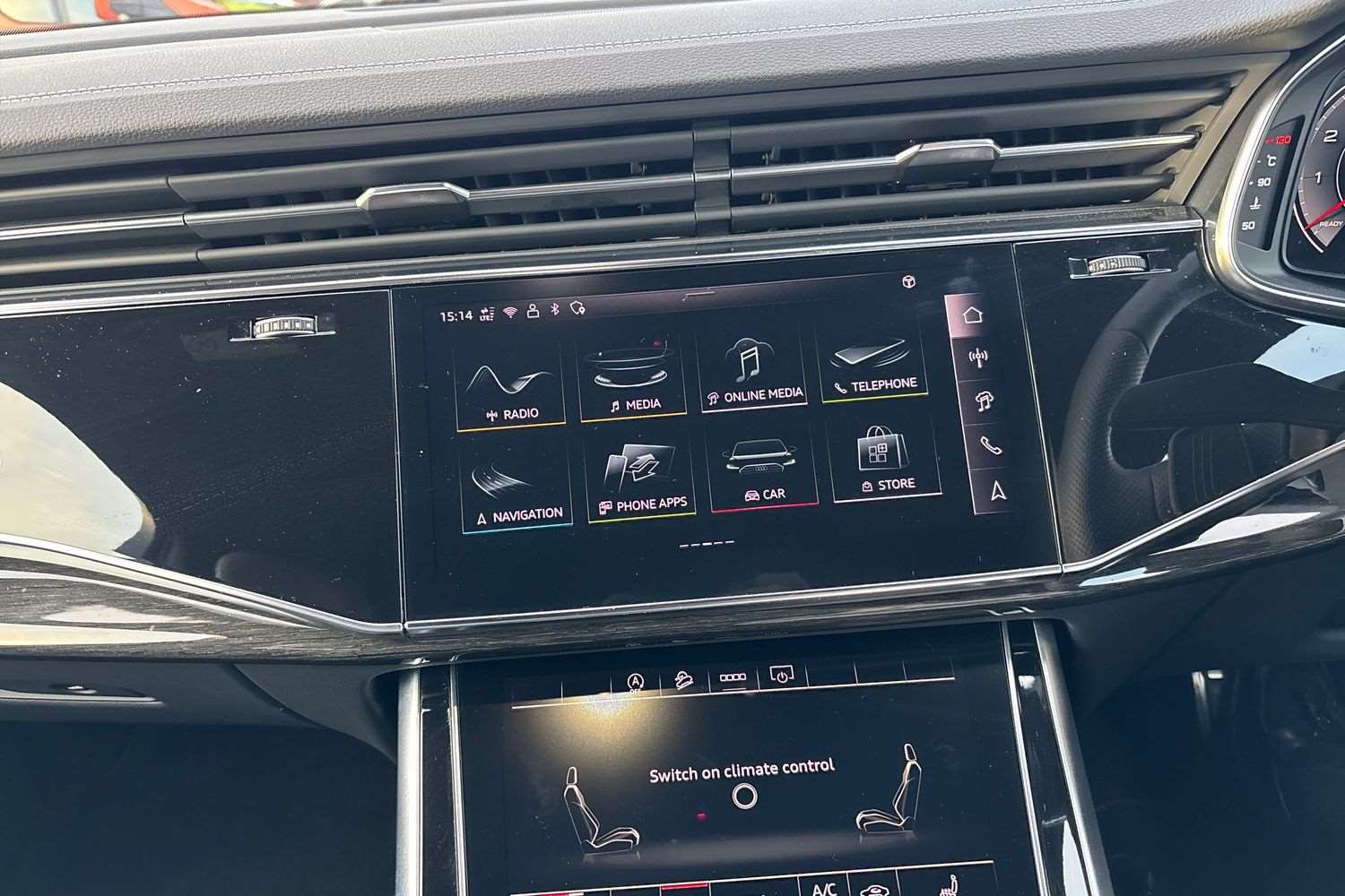 Used Audi Q7 2025 for sale - 76718298: Photo 27