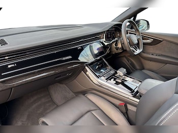 Used Audi Q7 2025 for sale - 76718298: Photo