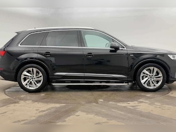 Used Audi Q7 2023 for sale - 78564641: Photo