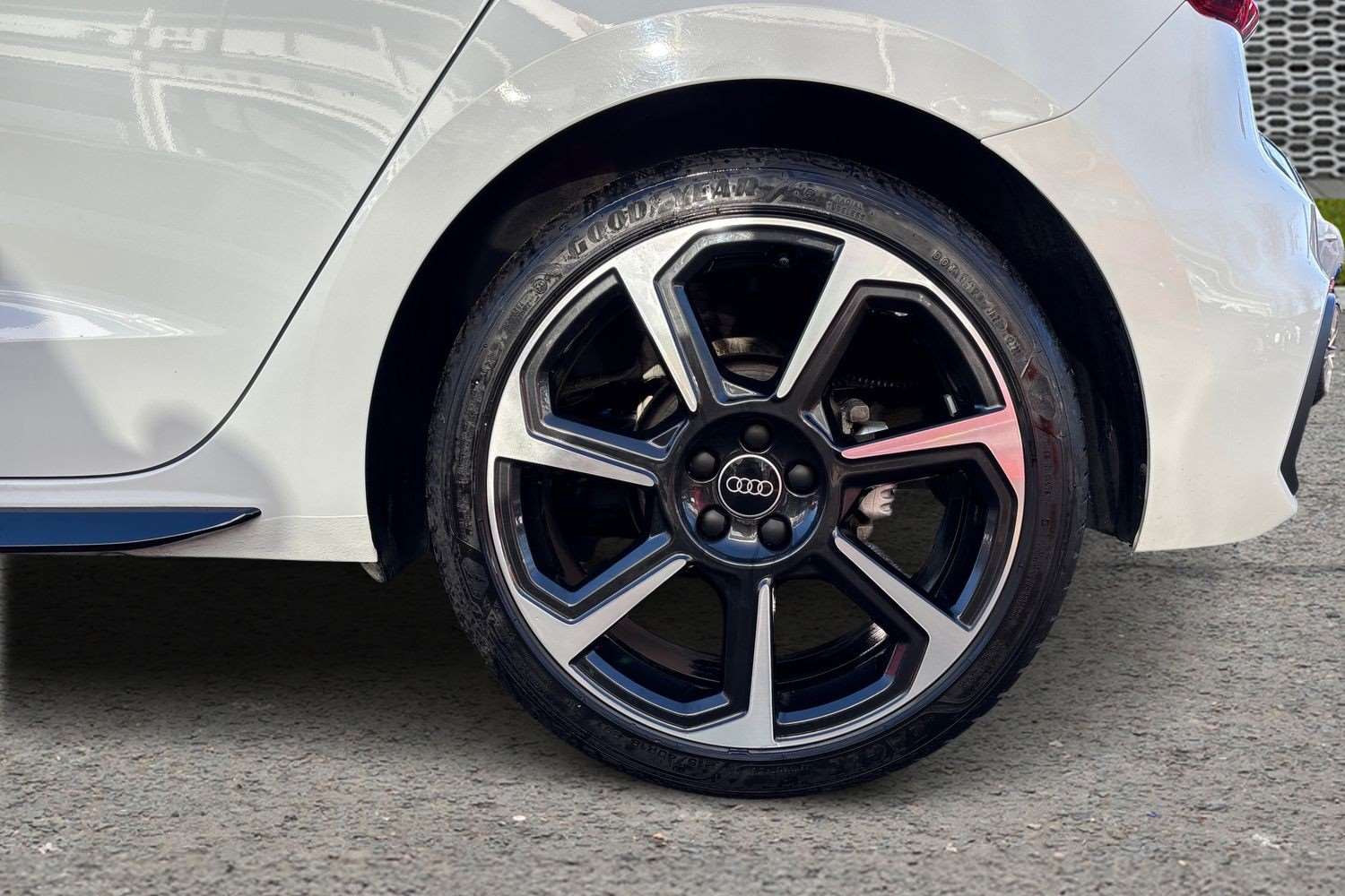 Used Audi A1 2023 for sale - 76789256: Photo 10