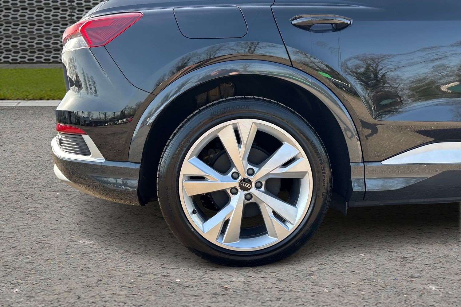 Used Audi Q4 e-tron 2026 for sale - 78173786: Photo 9