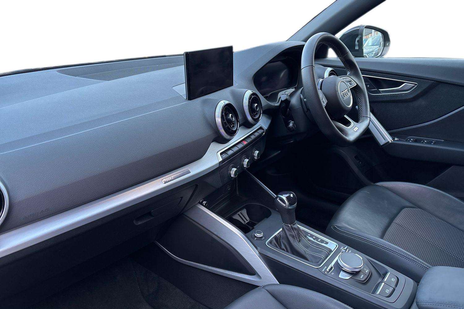 Used Audi Q2 2023 for sale - 77756461: Photo 2