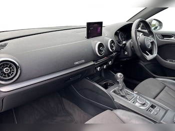 Used Audi A3 2019 for sale - 76529237: Photo