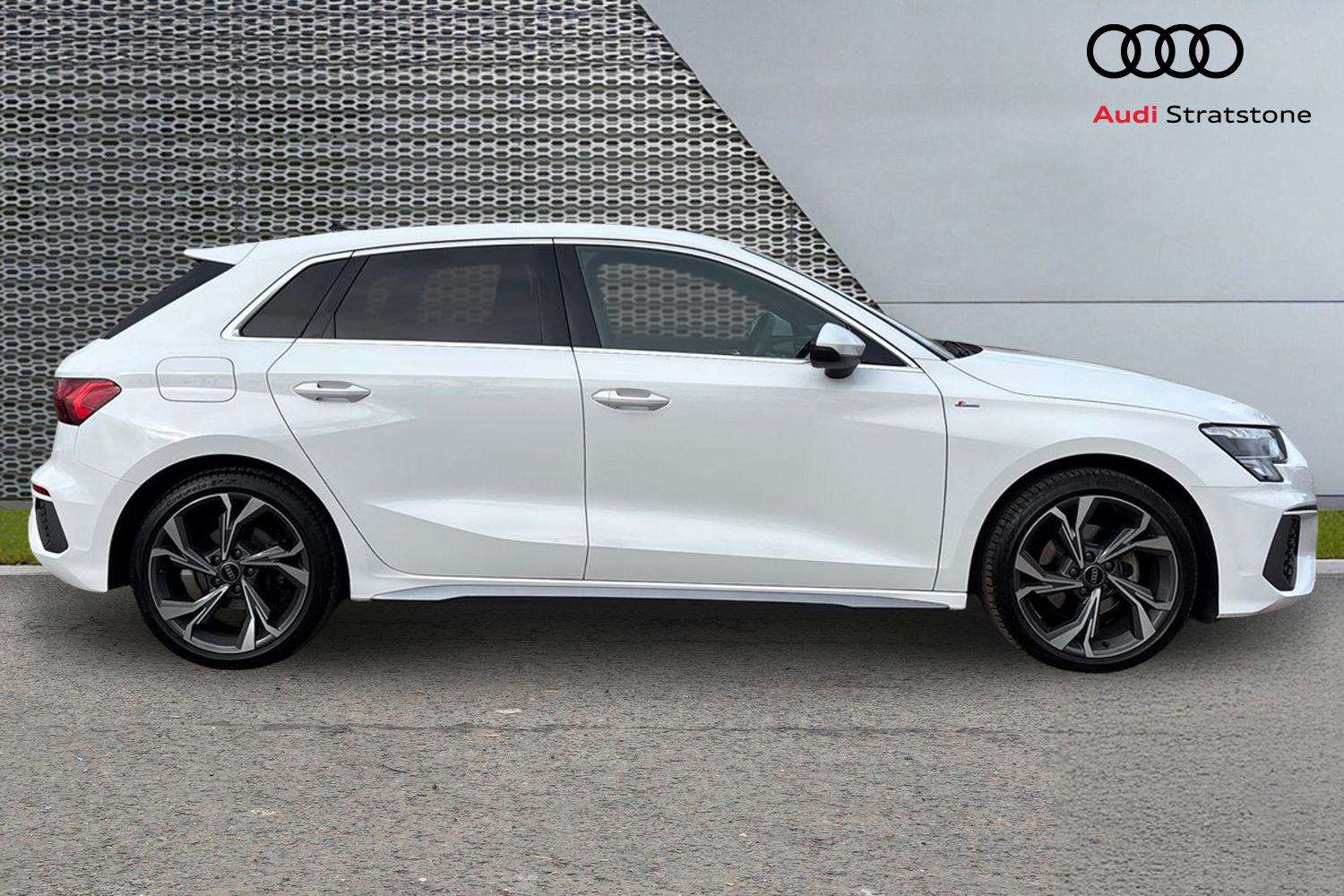 Used Audi A3 2024 for sale - 77857695: Photo 4