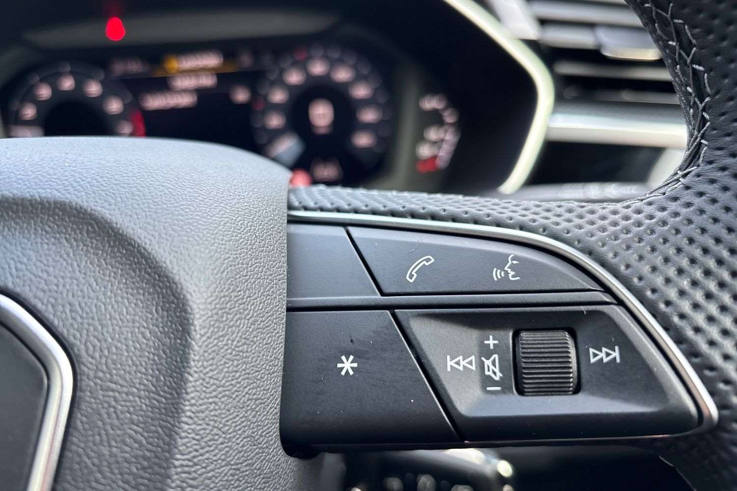 Used Audi Q3 2026 for sale - 77472730: Photo 17