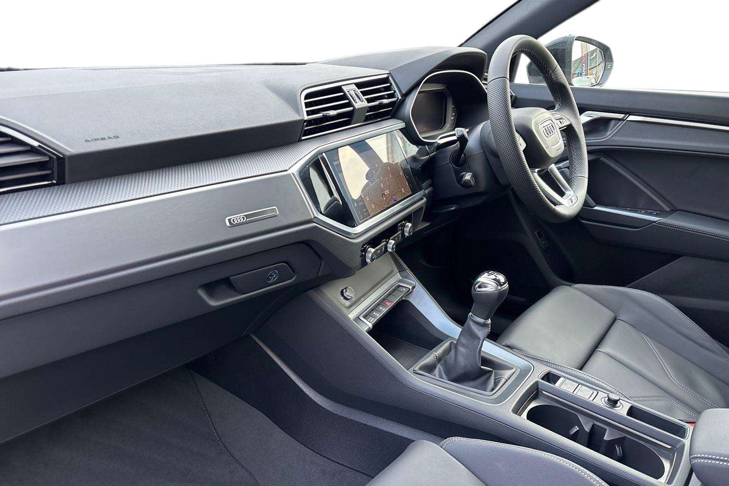 Used Audi Q3 2026 for sale - 77472730: Photo 2