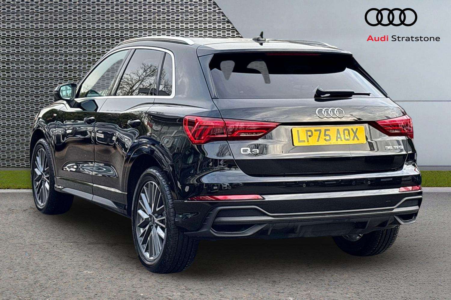 Used Audi Q3 2026 for sale - 77472730: Photo 3