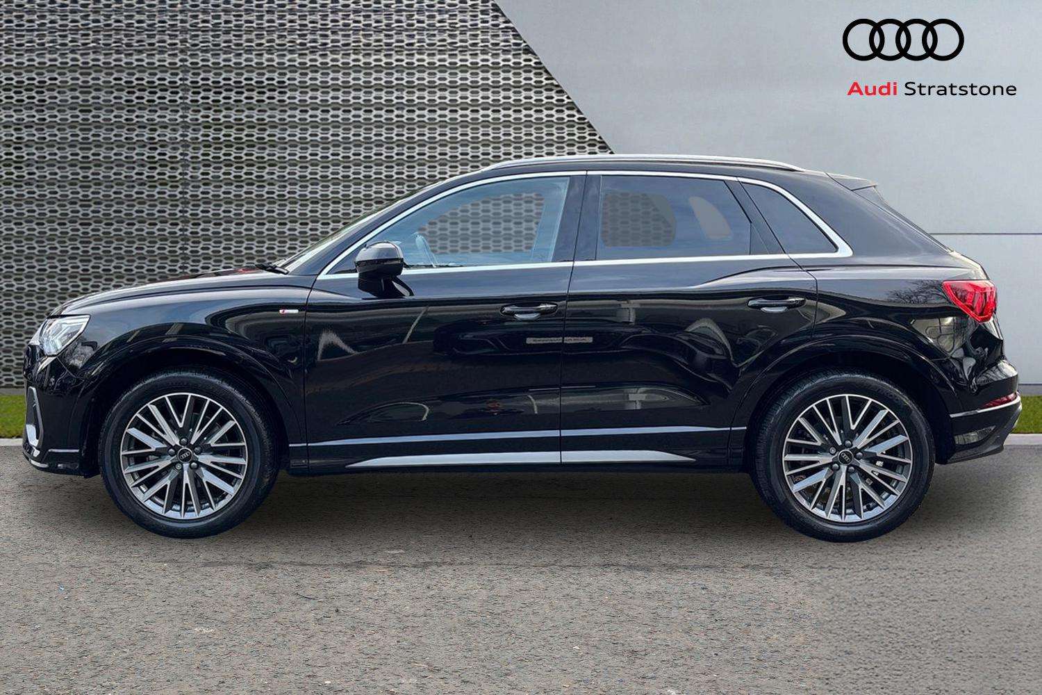 Used Audi Q3 2026 for sale - 77472730: Photo 8