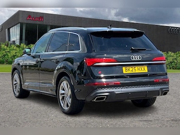 Used Audi Q7 2025 for sale - 76218440: Photo 3