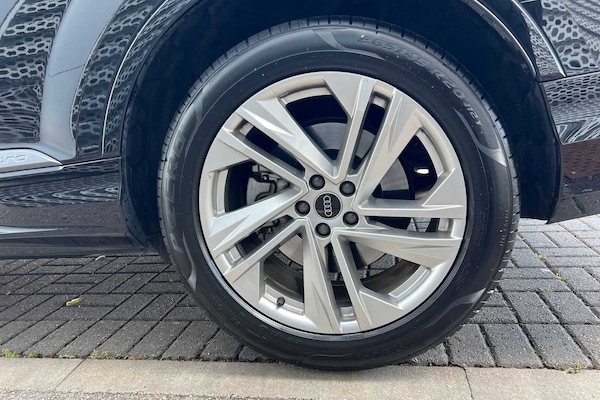 Used Audi Q7 2025 for sale - 76218440: Photo 5