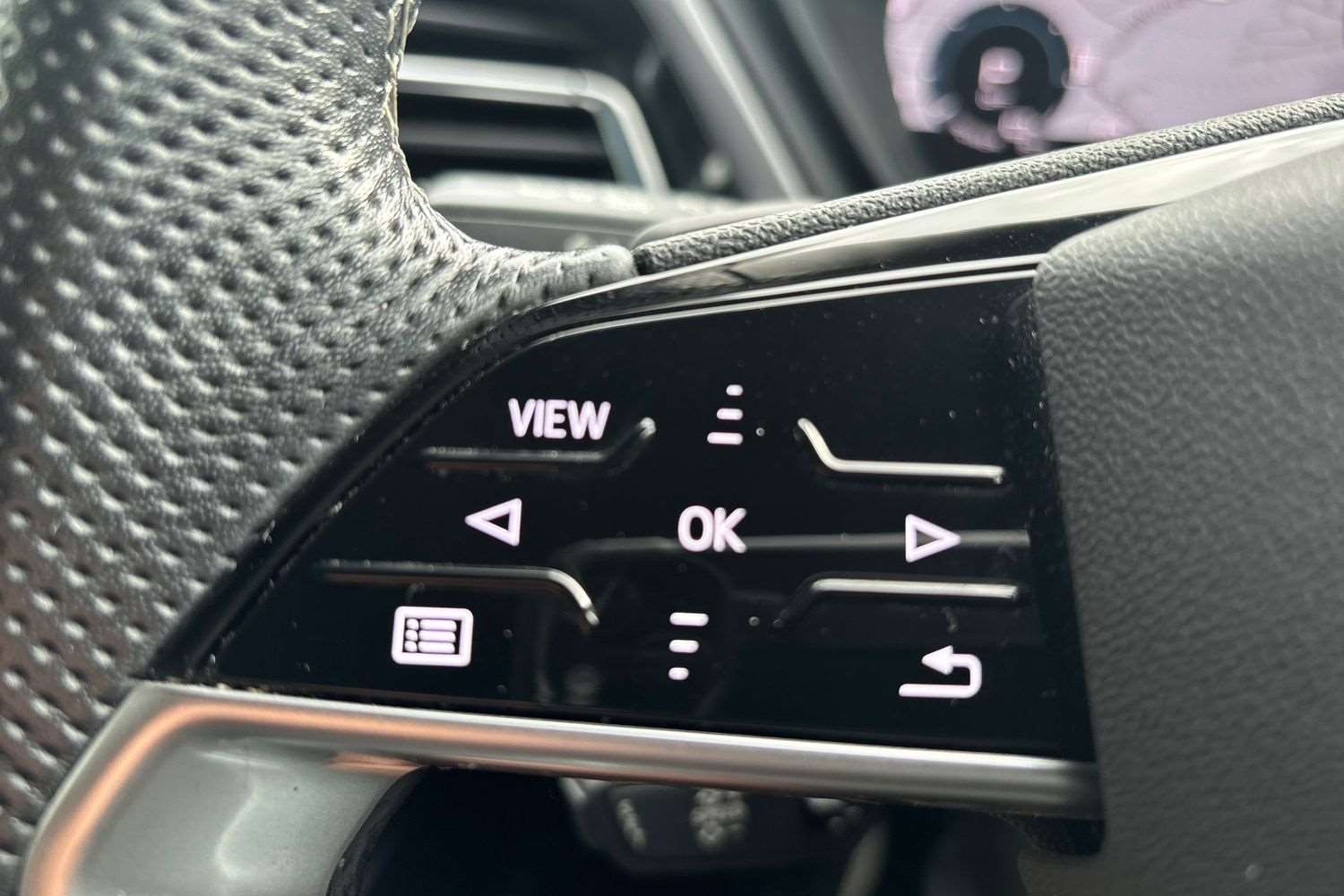Used Audi Q4 e-tron 2021 for sale - 76063250: Photo 16