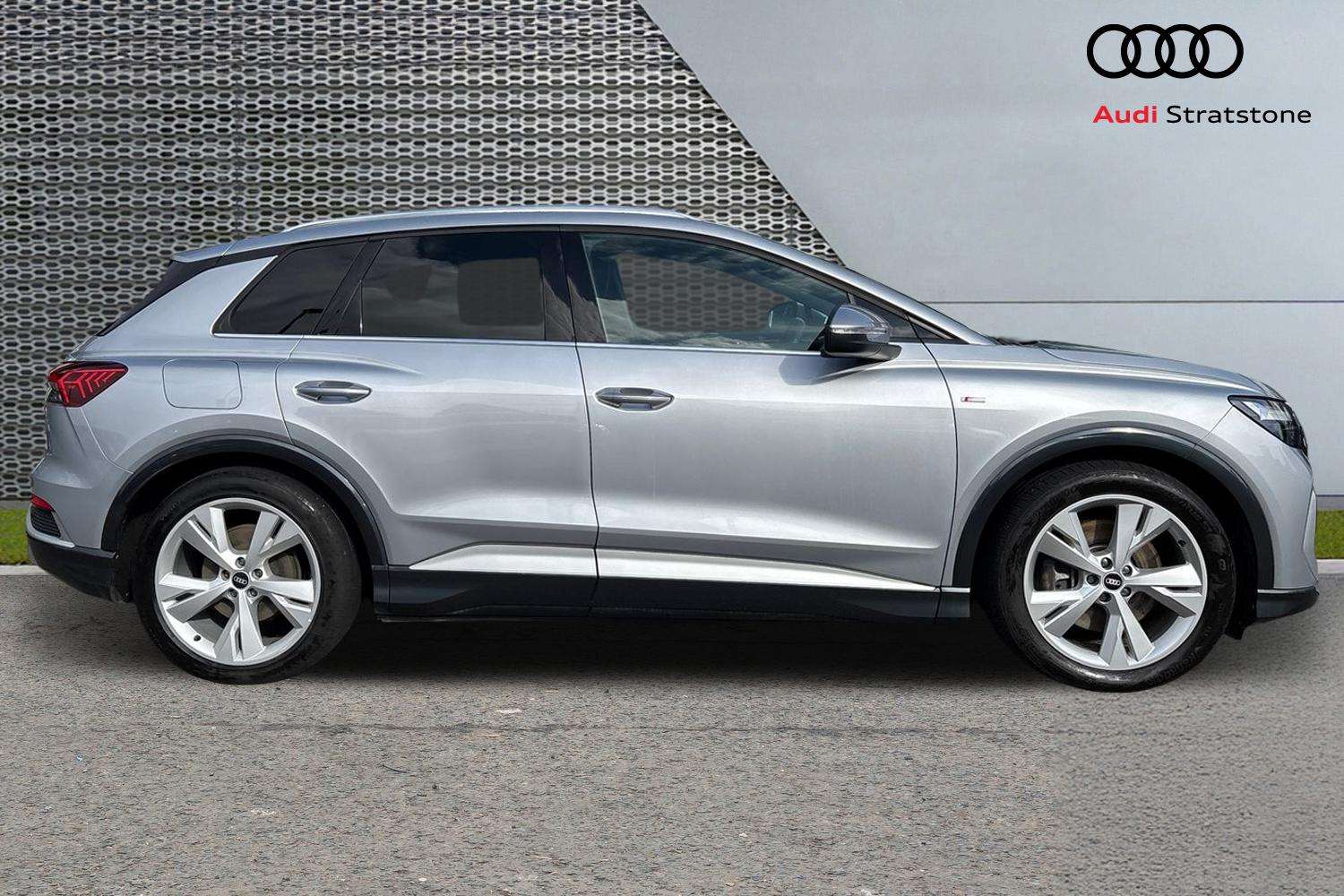 Used Audi Q4 e-tron 2021 for sale - 76063250: Photo 4