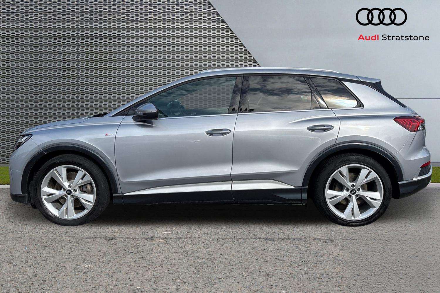 Used Audi Q4 e-tron 2021 for sale - 76063250: Photo 8