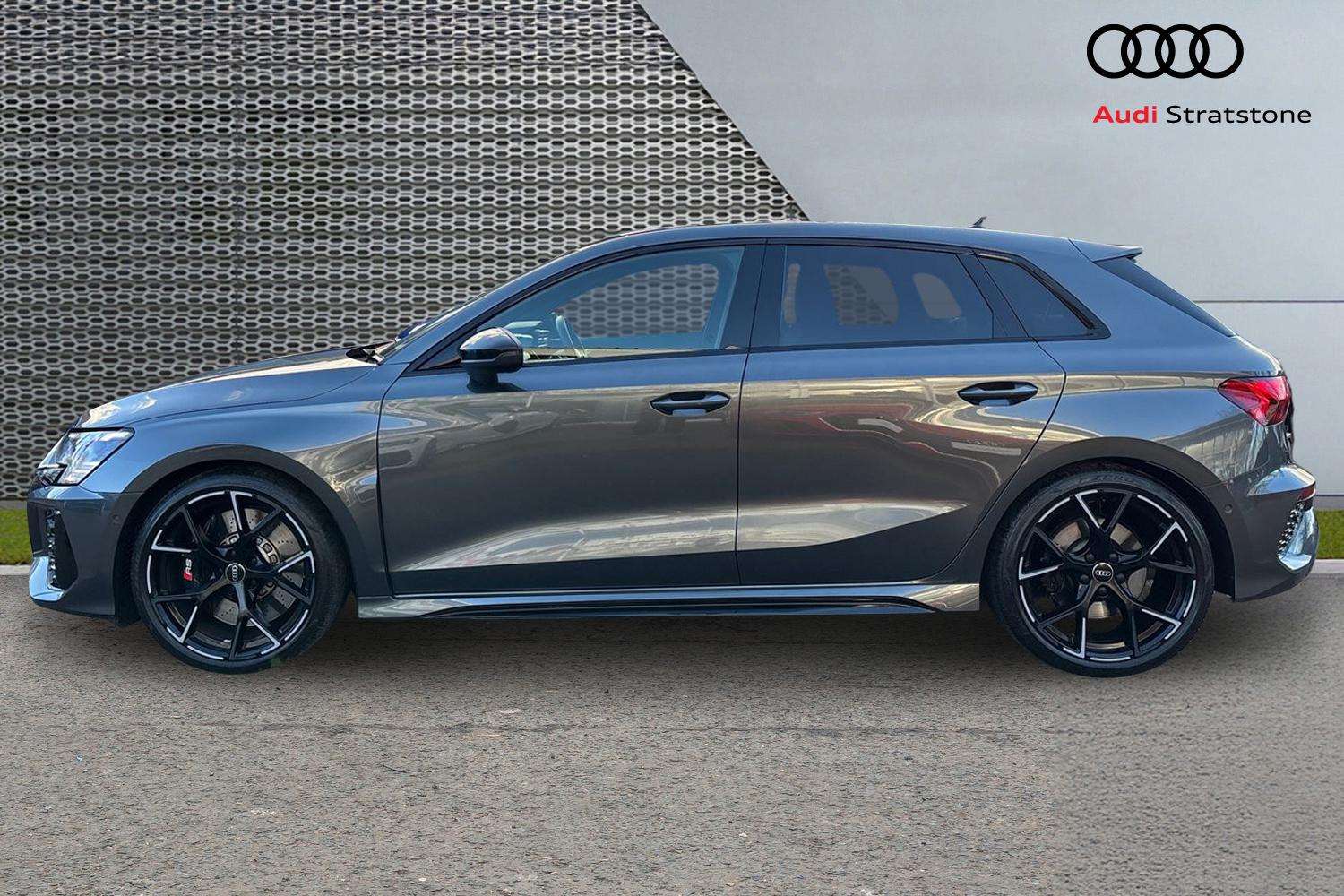 Used Audi RS3 2023 for sale - 77051398: Photo 8