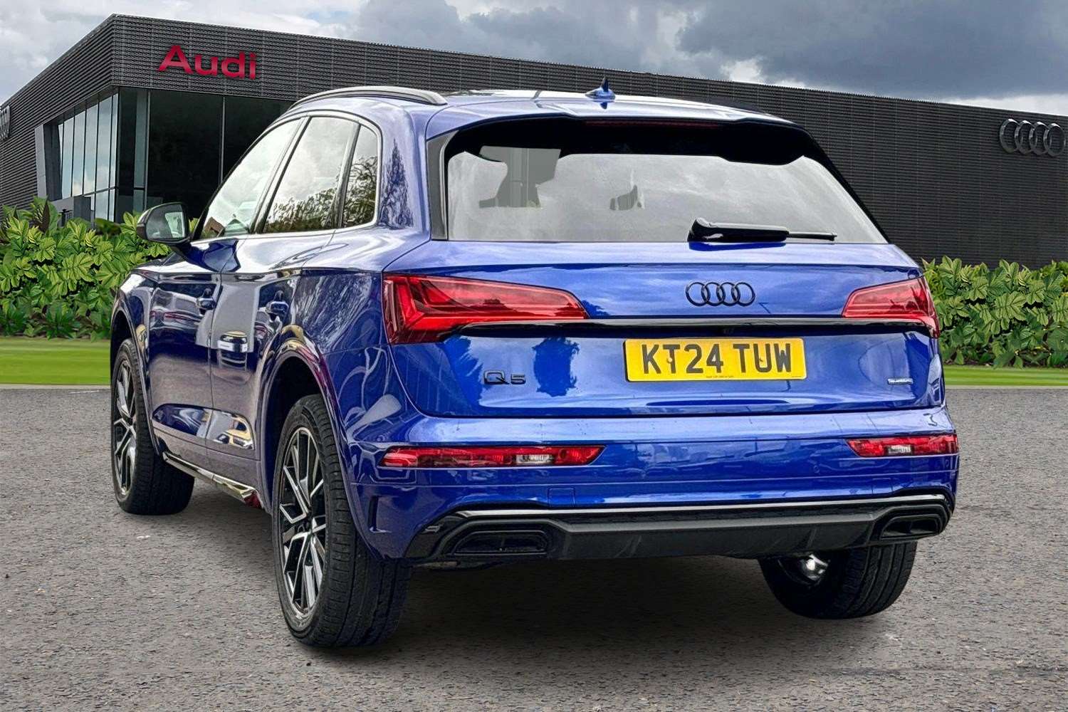 Used Audi Q5 2024 for sale - 76692120: Photo 3