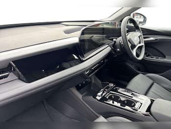 Used Audi Q6 e-tron 2026 for sale - 79745613: Photo