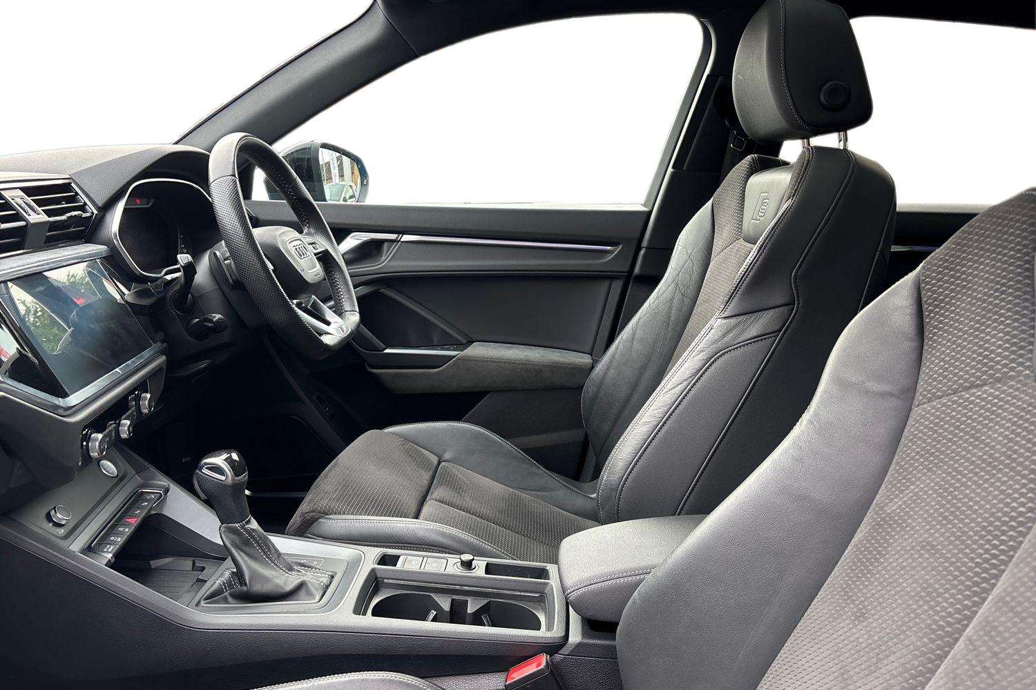 Used Audi Q3 2020 for sale - 77628125: Photo 21